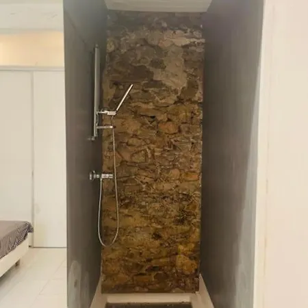 Magnificent With Private Pool 8p דירה *
